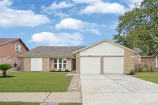 5718 Longforest Drive, Houston, TX 77088