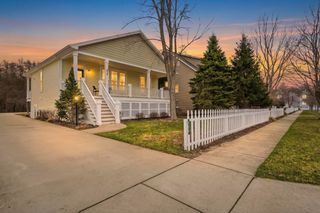 439 Summer Grove Drive 14, Douglas, MI 49406