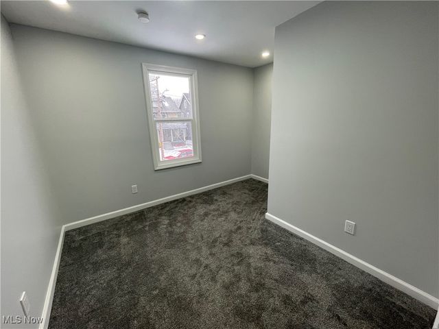 1816 Treadway Avenue, Cleveland, OH 44109