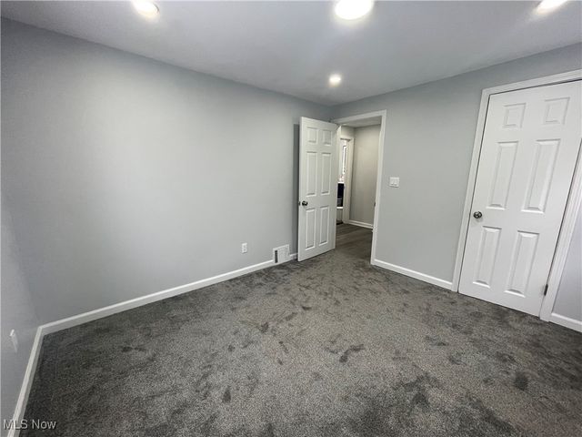 1816 Treadway Avenue, Cleveland, OH 44109