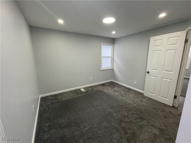 1816 Treadway Avenue, Cleveland, OH 44109