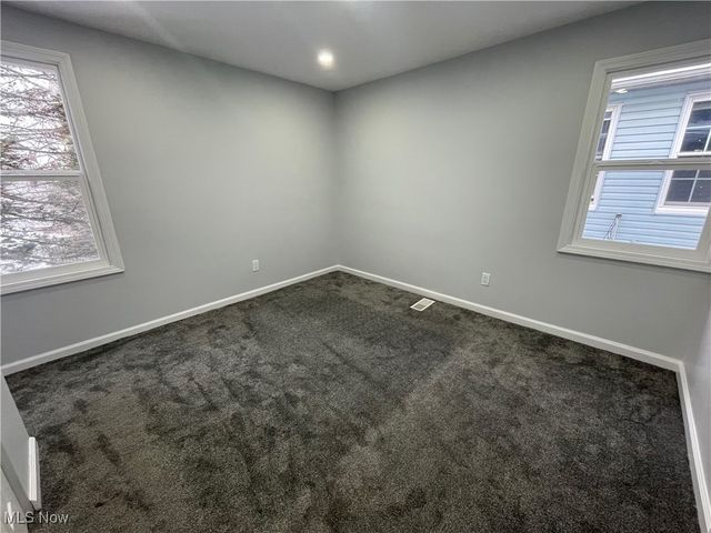 1816 Treadway Avenue, Cleveland, OH 44109