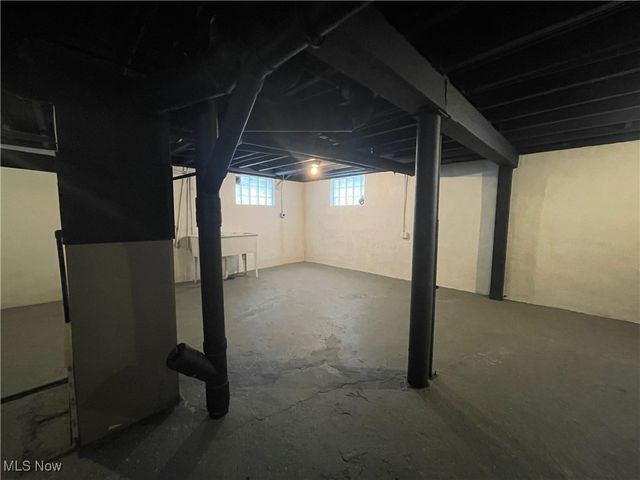 1816 Treadway Avenue, Cleveland, OH 44109