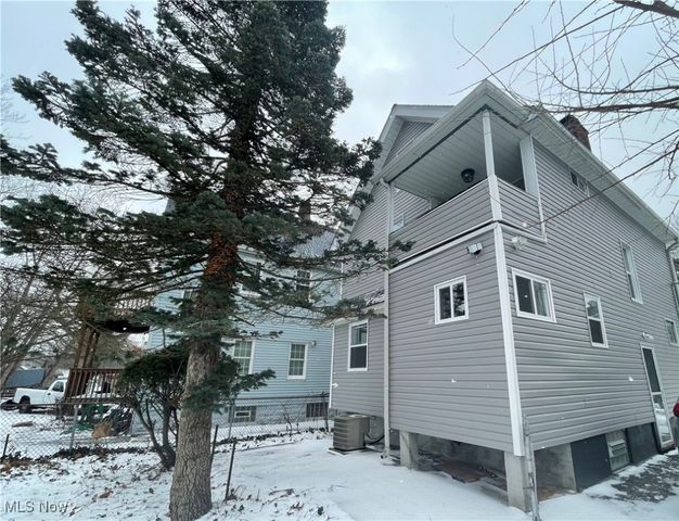 1816 Treadway Avenue, Cleveland, OH 44109