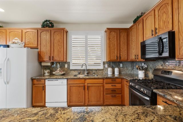 330 Sun Shower Cir, Sacramento, CA 95823