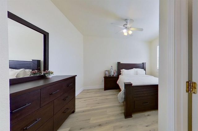 330 Sun Shower Cir, Sacramento, CA 95823