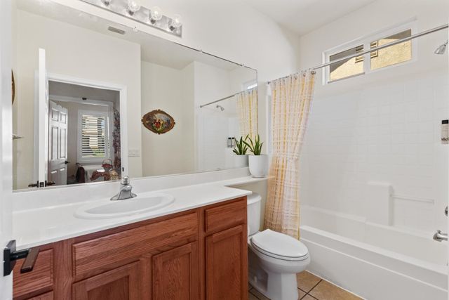 330 Sun Shower Cir, Sacramento, CA 95823