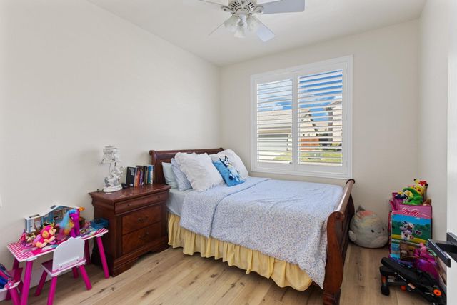 330 Sun Shower Cir, Sacramento, CA 95823