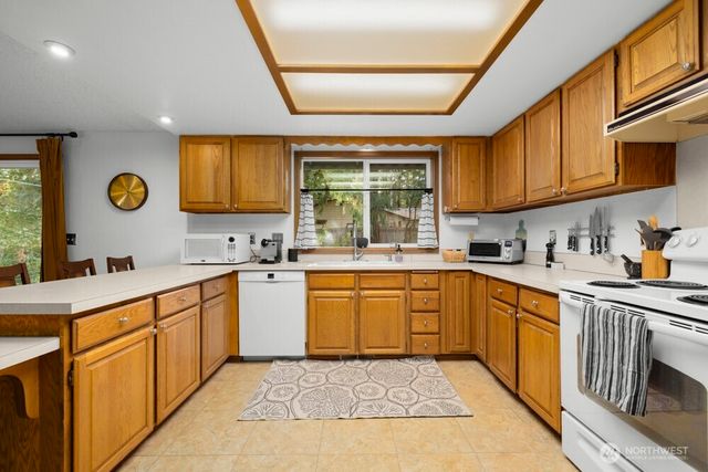 7401 38th Drive SE, Lacey, WA 98503