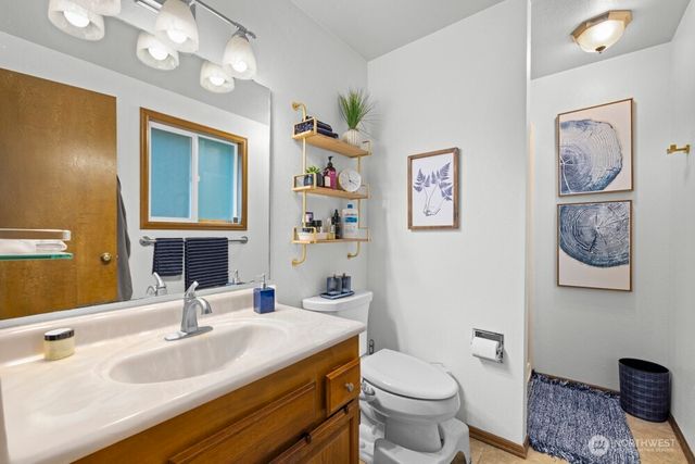 7401 38th Drive SE, Lacey, WA 98503