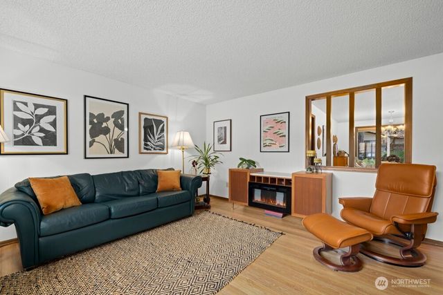 7401 38th Drive SE, Lacey, WA 98503