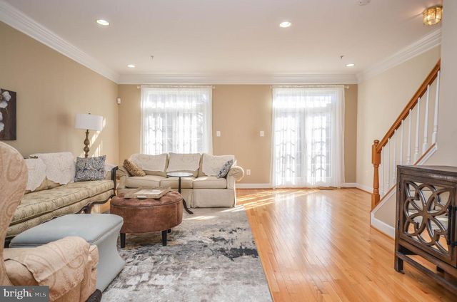 307 RIDGEMONT AVE, Rockville, MD 20850