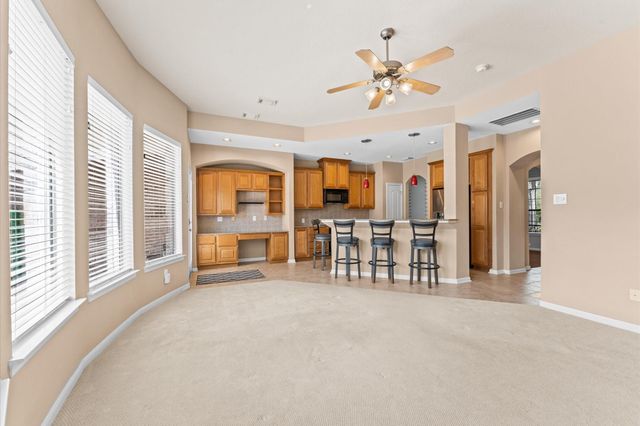 2411 Clippers Square, Houston, TX 77058
