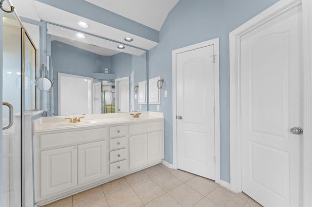 2411 Clippers Square, Houston, TX 77058