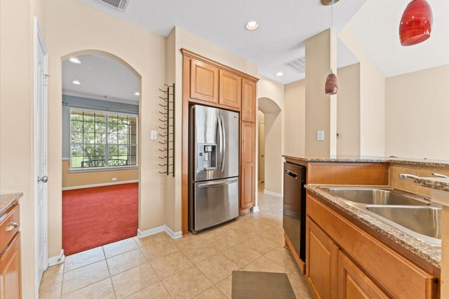 2411 Clippers Square, Houston, TX 77058