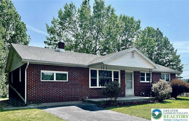 320 East Landis Street, Coopersburg Boro, PA 18036