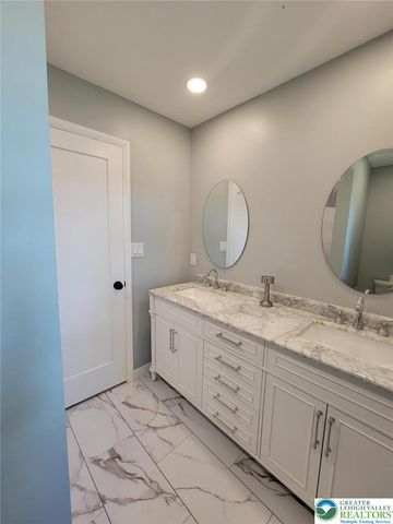 320 East Landis Street, Coopersburg Boro, PA 18036