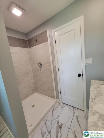 320 East Landis Street, Coopersburg Boro, PA 18036
