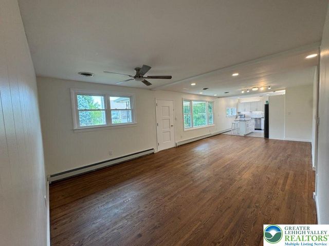 320 East Landis Street, Coopersburg Boro, PA 18036