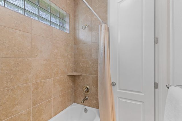 17410 Hanoverian Drive, Richmond, TX 77407