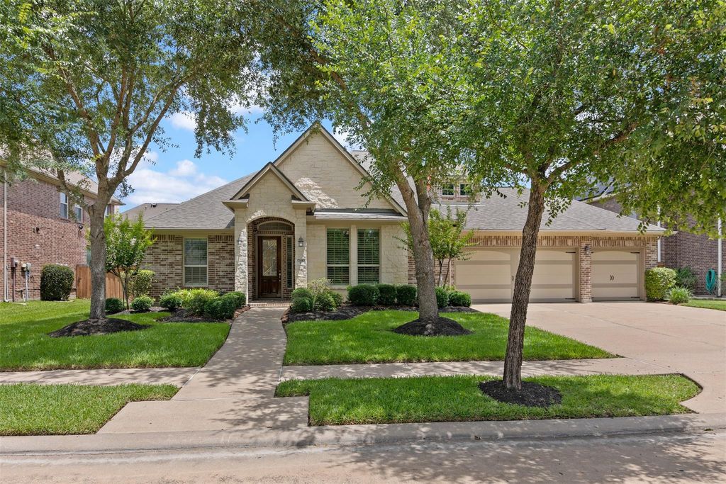 17410 Hanoverian Drive, Richmond, TX 77407