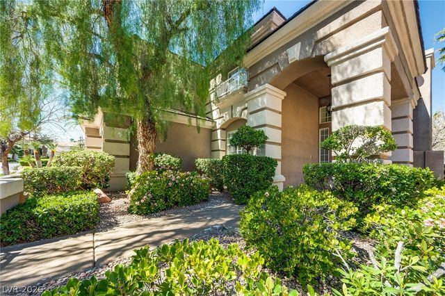 8816 Cortile Drive, Las Vegas, NV 89134