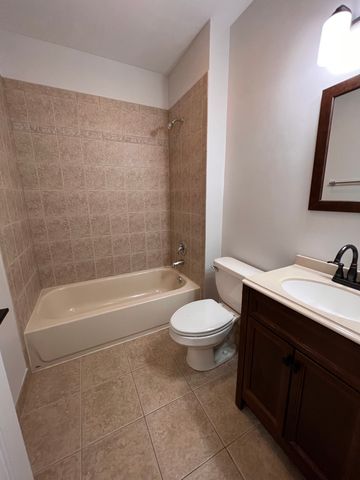 218 S Hamilton Avenue 2S, Chicago, IL 60612