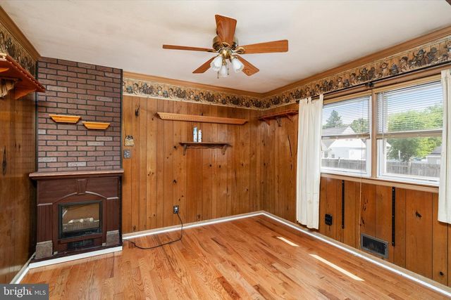 12 SEDGWICK RD, Hamilton, NJ 08690