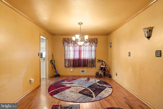12 SEDGWICK RD, Hamilton, NJ 08690