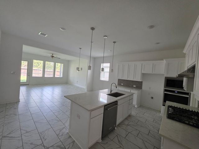 4516 Hammerstein Boulevard, Denton, TX 76210