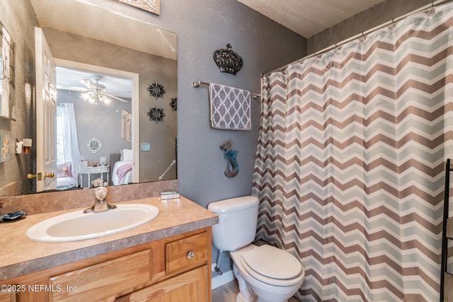 1841 LAGO DEL SUR Drive, Middleburg, FL 32068