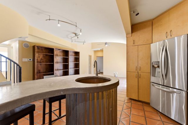 420 Aliso Drive NE, Albuquerque, NM 87108