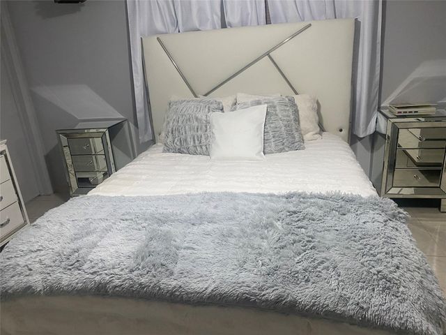 6424 Buchanan Street, Hollywood, FL 33024
