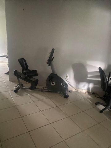 6424 Buchanan Street, Hollywood, FL 33024