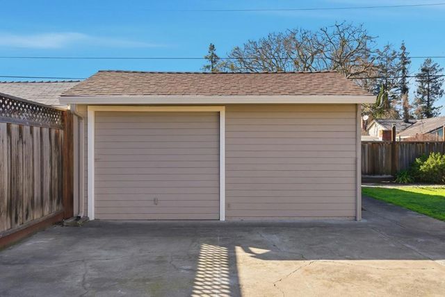 920 Blossom Drive, Santa Clara, CA 95050