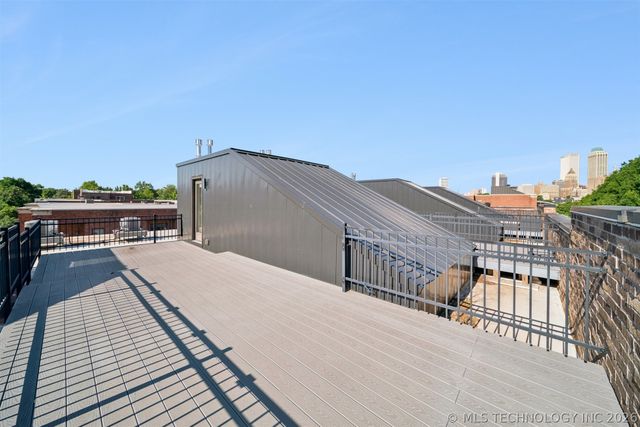 1137 E 7th Street B, Tulsa, OK 74120