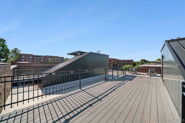1137 E 7th Street B, Tulsa, OK 74120