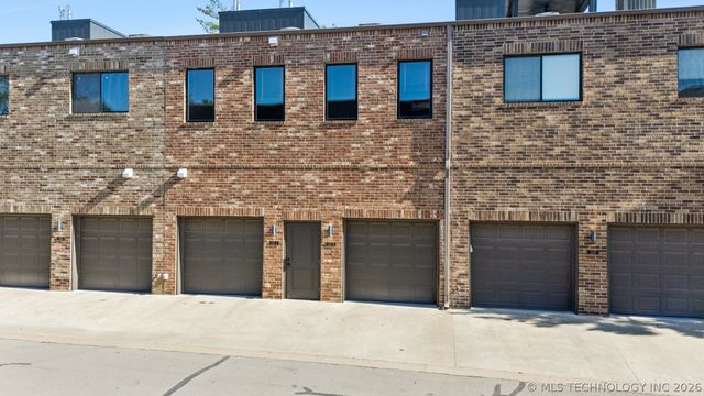 1137 E 7th Street B, Tulsa, OK 74120