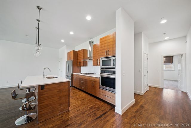 1137 E 7th Street B, Tulsa, OK 74120
