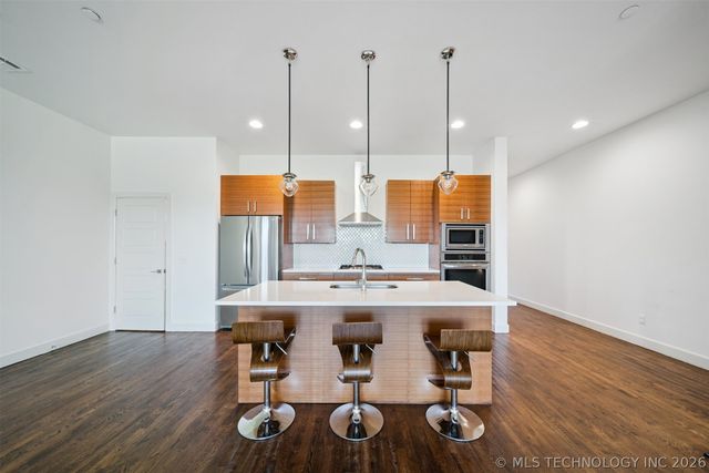 1137 E 7th Street B, Tulsa, OK 74120