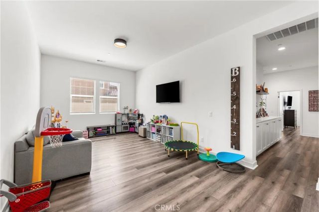 39350 Stallion, Palmdale, CA 93551