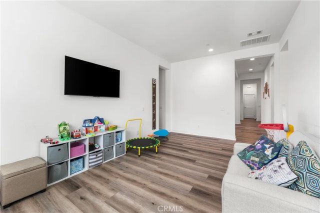 39350 Stallion, Palmdale, CA 93551