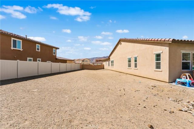39350 Stallion, Palmdale, CA 93551