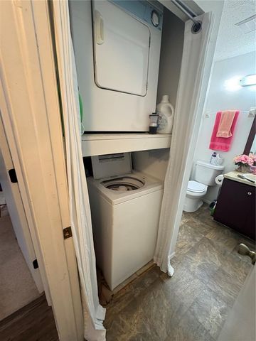 5755 FOXLAKE DRIVE H, North Fort Myers, FL 33917