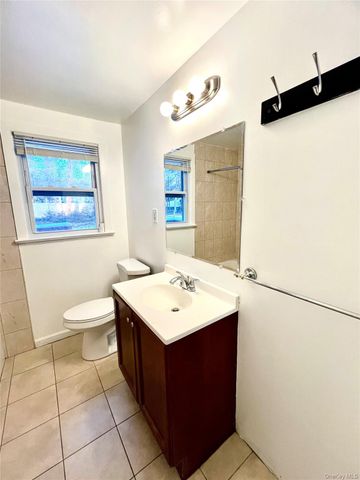 23 Independence Avenue, Middletown, NY 10940