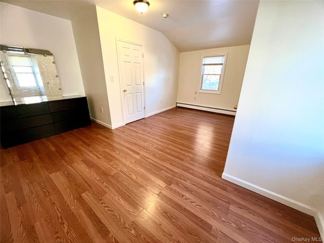 23 Independence Avenue, Middletown, NY 10940