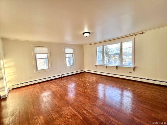 23 Independence Avenue, Middletown, NY 10940