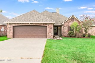 307 Saint Matthias Drive, Carencro, LA 70520