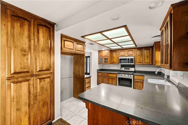 13385 Alta Vista, Victorville, CA 92395