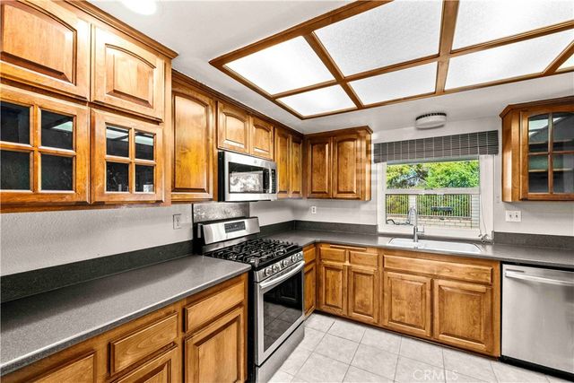 13385 Alta Vista, Victorville, CA 92395